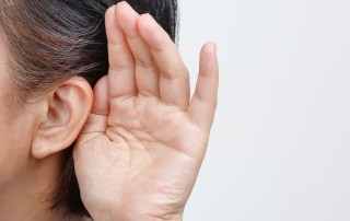 enfermedades cerebrovasculares y sistema auditivo