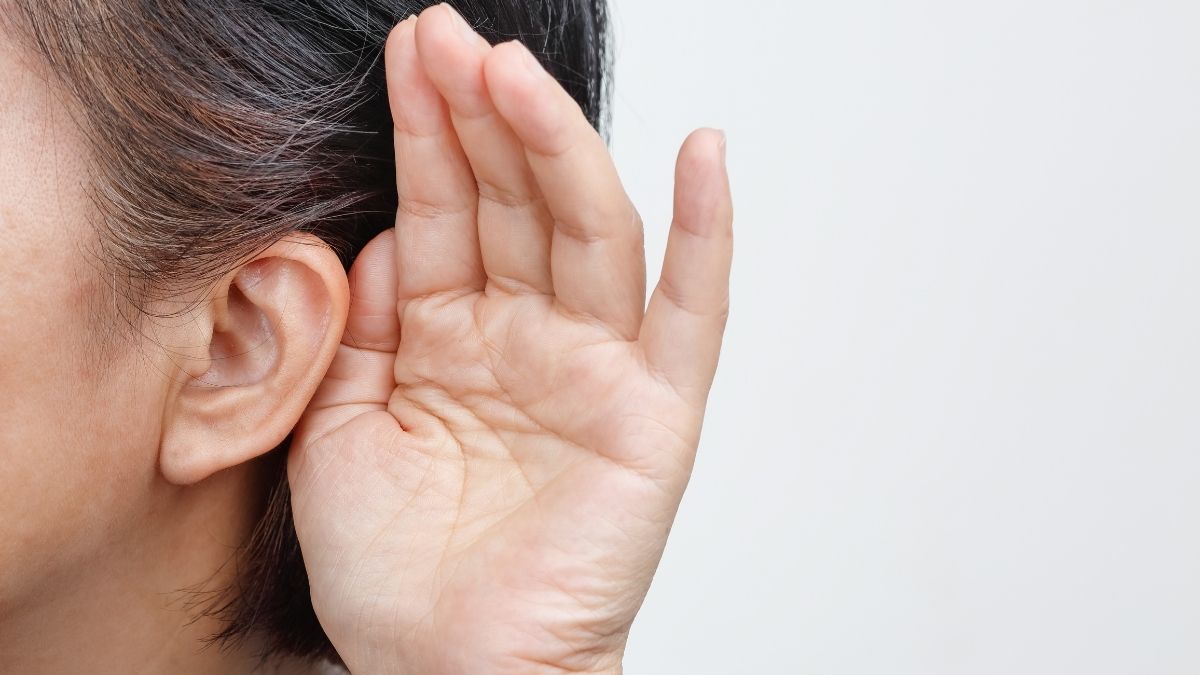 enfermedades cerebrovasculares y sistema auditivo